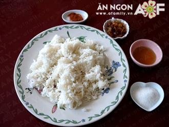 Tự Làm Cơm Cháy Ngon giòn rụm