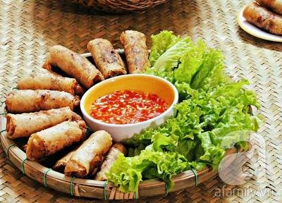 Cách làm nem ốc giòn sựt ngon đúng chuẩn Hà Nội