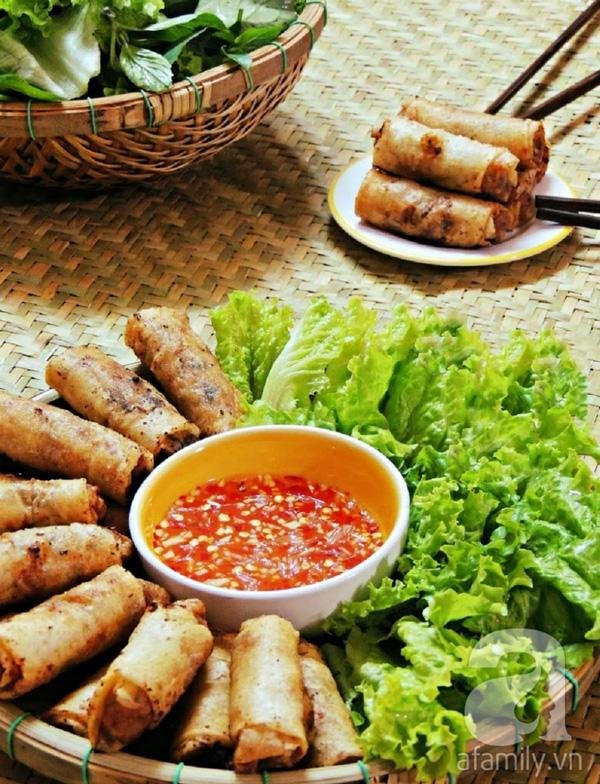 Cách làm nem ốc giòn sựt ngon đúng chuẩn Hà Nội